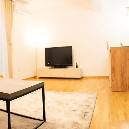 Apartament Zhana Podgorica Exterior photo